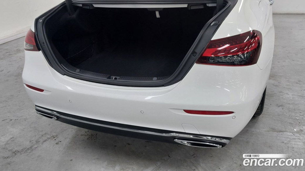 Mercedes-Benz E-Class E250 Exclusive, 2023