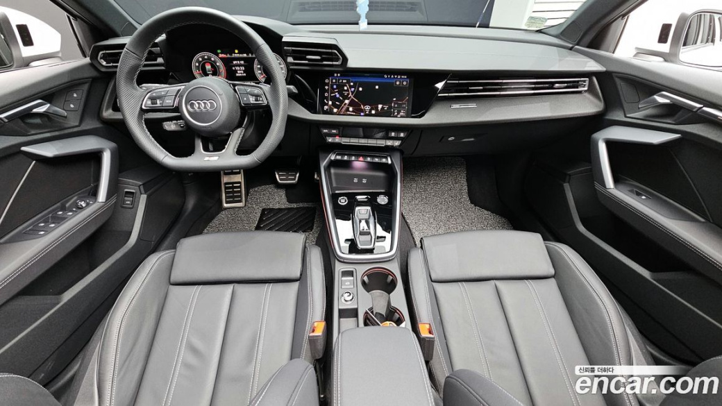 Audi A3 40 TFSI Premium, 2025