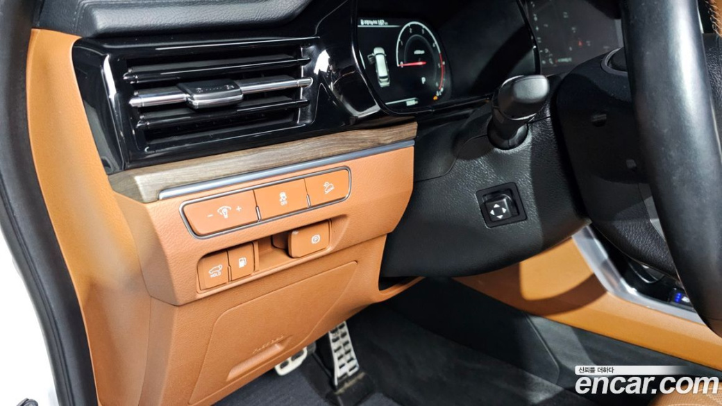 Kia Mohave Diesel 3.0 4WD 7-Seater, 2022
