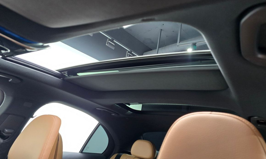 Mercedes-Benz E-Class E200 Avantgarde, 2024