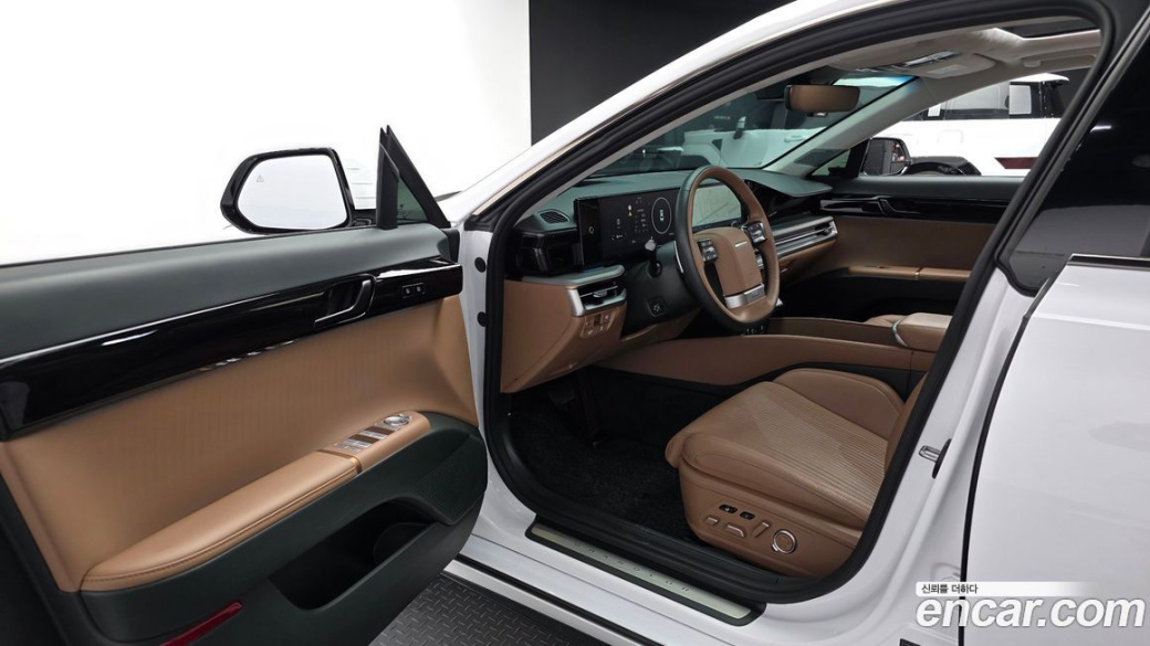 Hyundai Grandeur 2,5 Gasoline 2WD, 2023