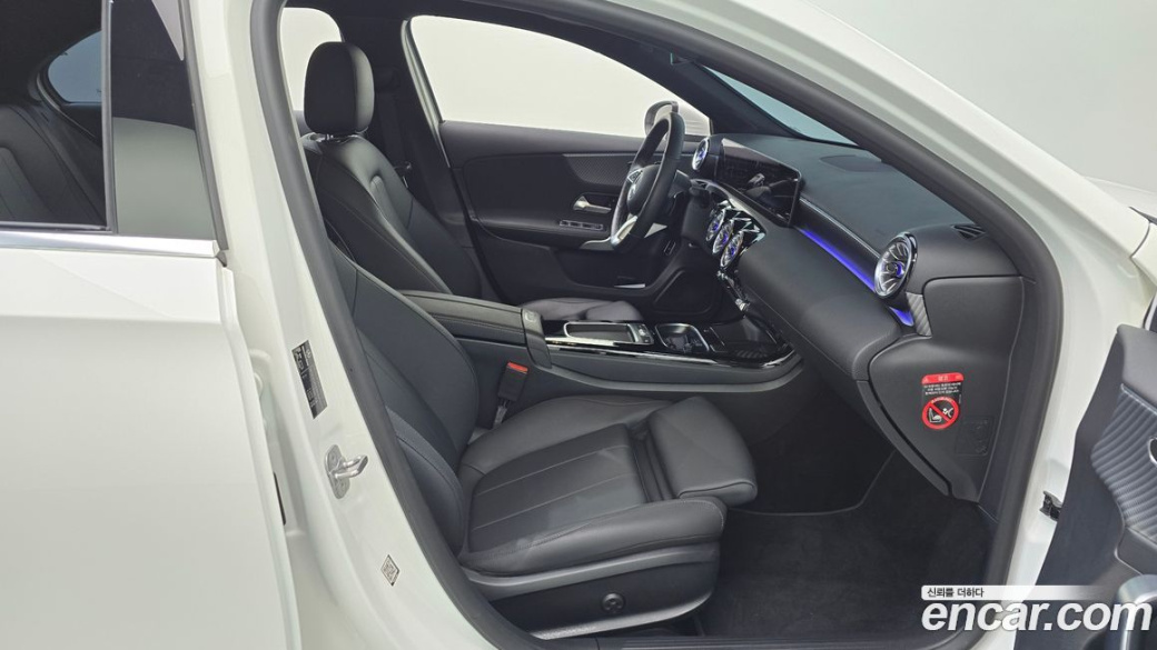 Mercedes-Benz A-Class A220 Sedan, 2024