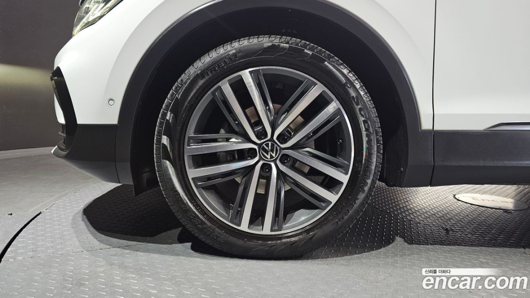 Volkswagen Tiguan 2.0 TDI Prestige, 2023
