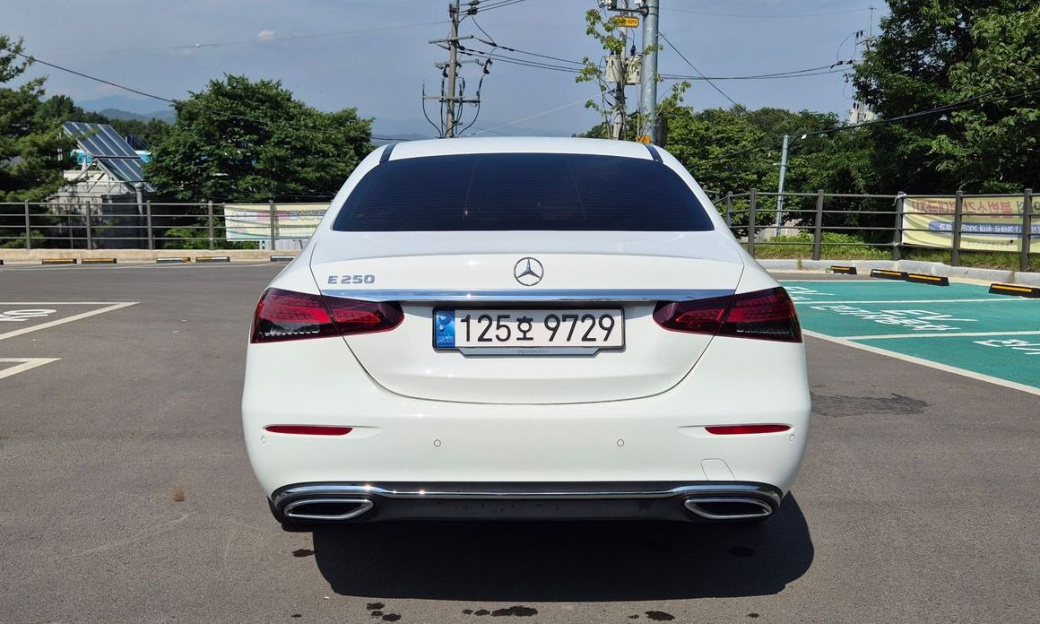 Mercedes-Benz E-Class E250 Exclusive, 2023