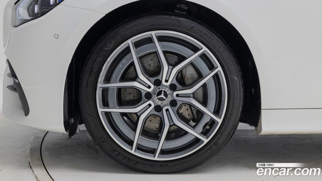 Mercedes-Benz E-Class E300d 4MATIC Coupe, 2023