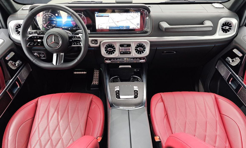 Mercedes-Benz G-Class G450d Manufaktur, 2025