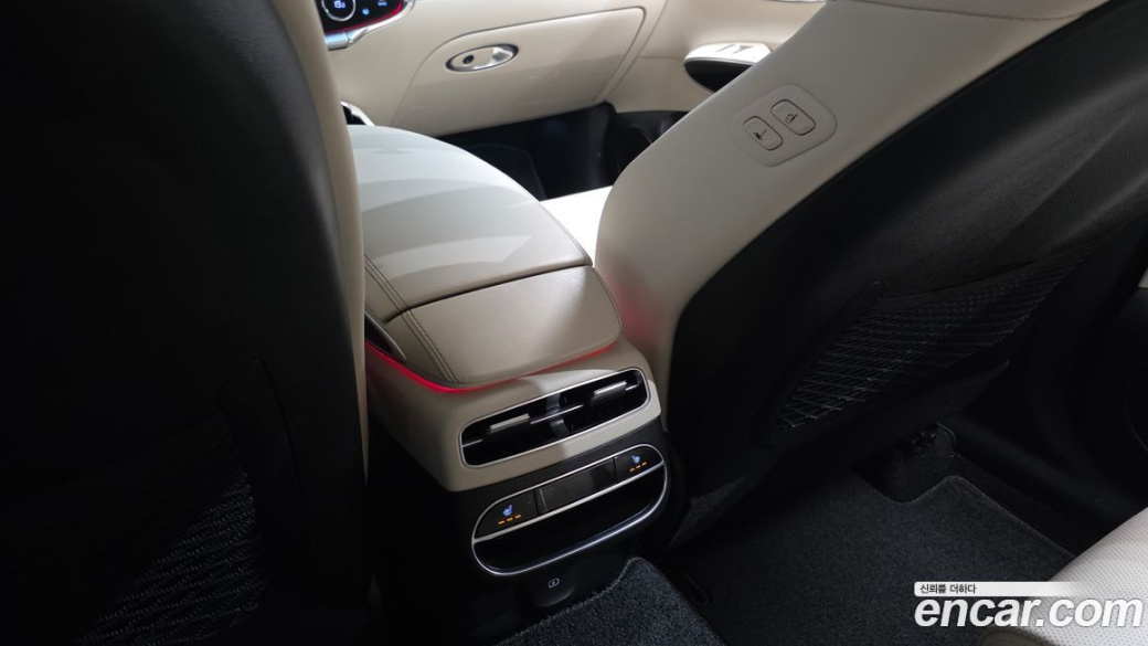 Genesis GV70 2.5T Gasoline AWD, 2021