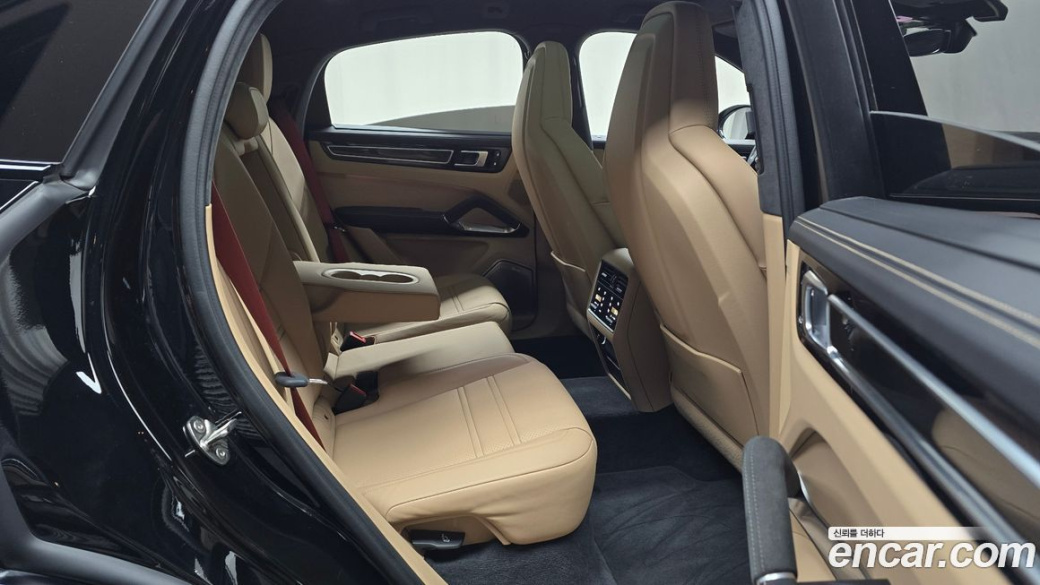 Porsche Cayenne 4.0 Turbo Coupe, 2023