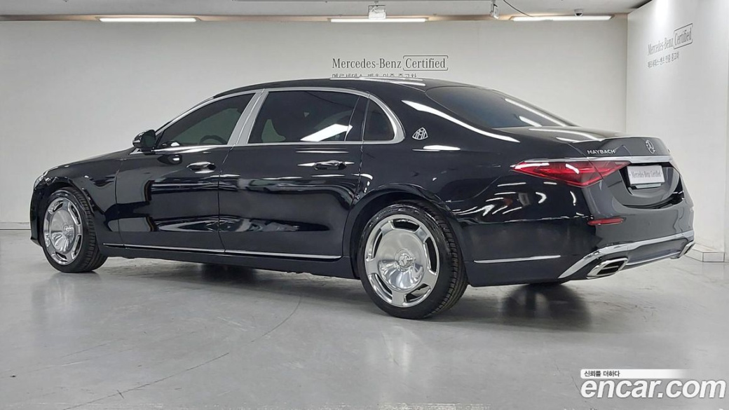 Mercedes-Benz S-Class Maybach S580 4MATIC, 2024