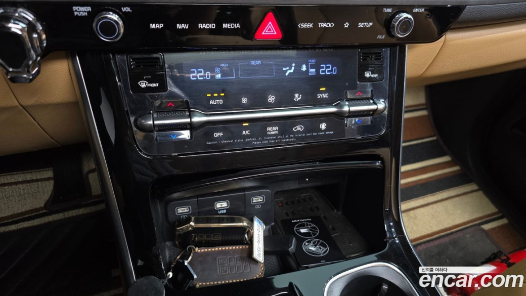 Kia Carnival 11-Seater Signature, 2023