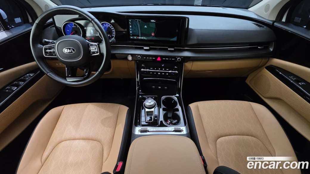 Kia Carnival 9-Seater Noblesse, 2021