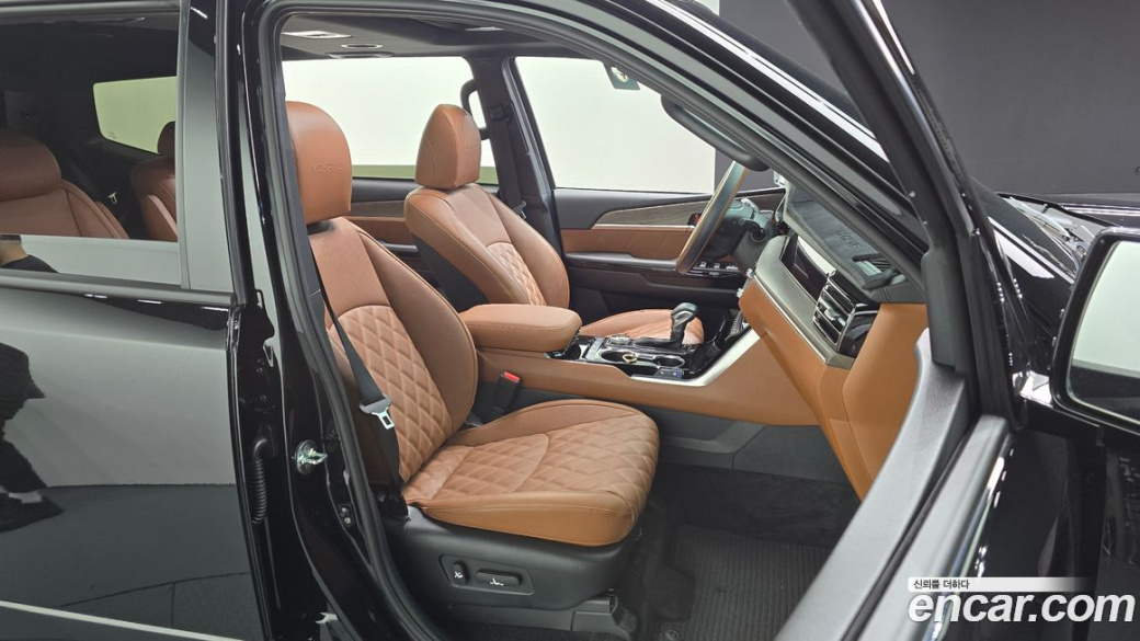 Kia Mohave Diesel 3.0 4WD 6-Seater, 2022