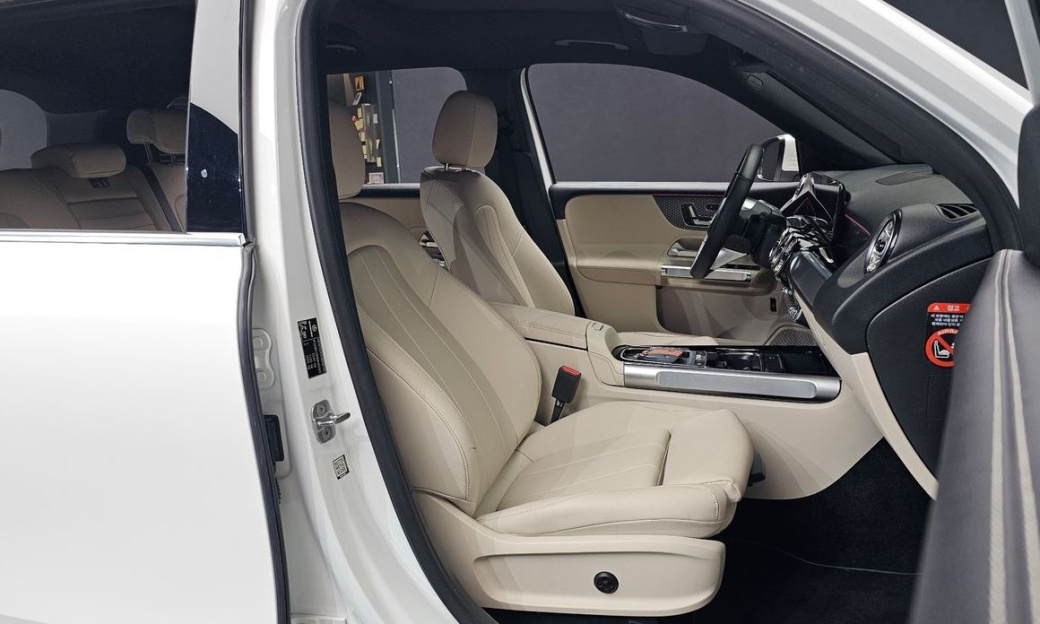 Mercedes-Benz GLB-Class GLB200 d, 2024