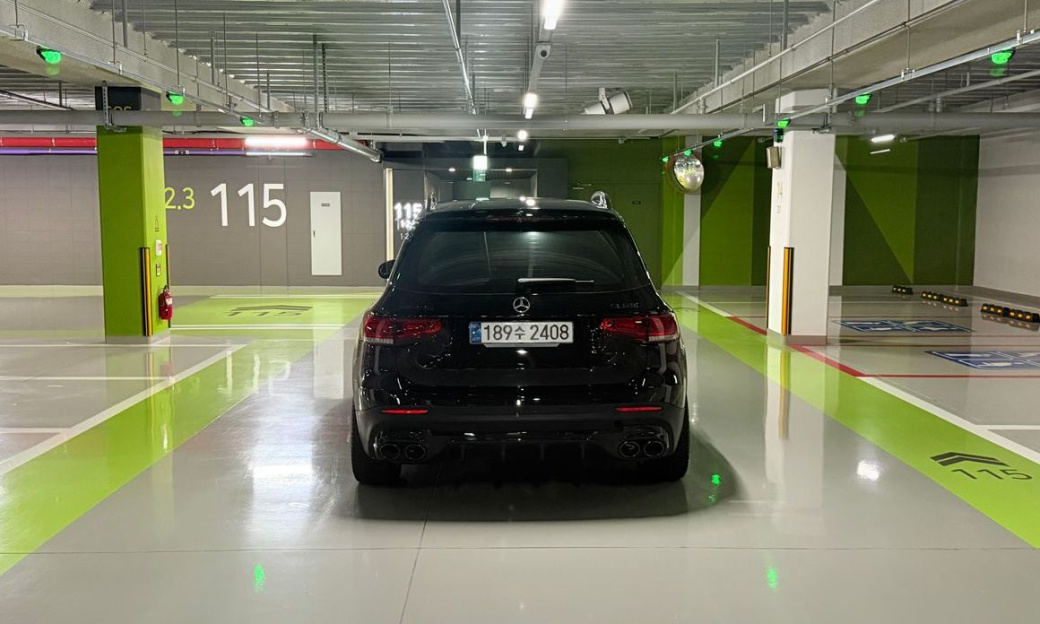 Mercedes-Benz GLB-Class AMG GLB35 4MATIC, 2023