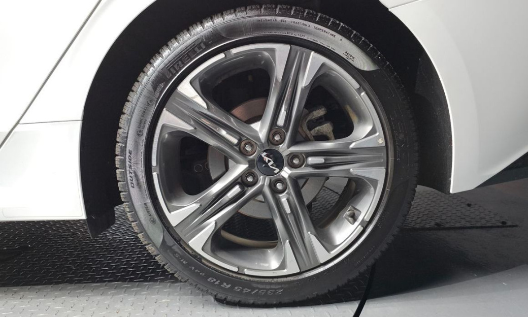 Kia K5 2.0, 2022