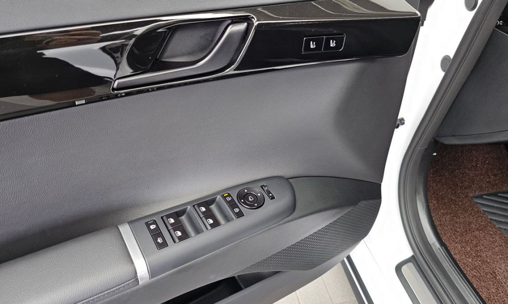 Hyundai Grandeur 2,5 Gasoline 2WD, 2024