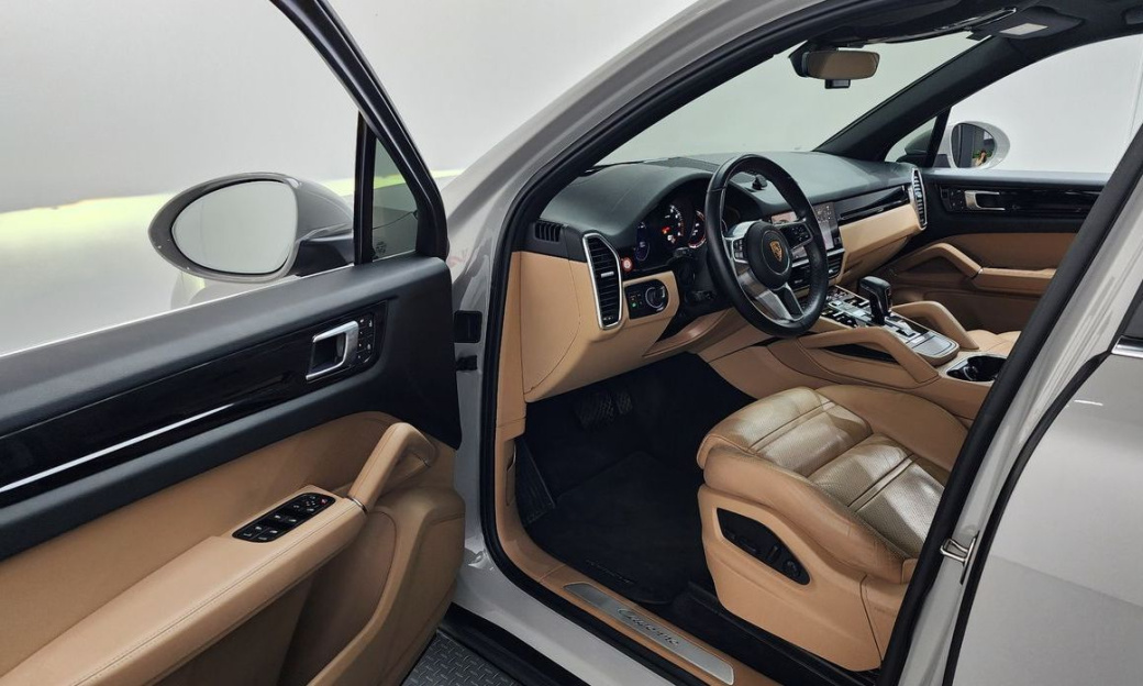 Porsche Cayenne 3.0, 2022