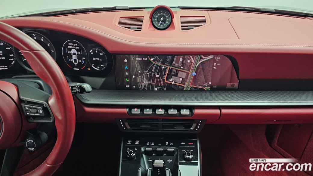 Porsche 911 Carrera S, 2023