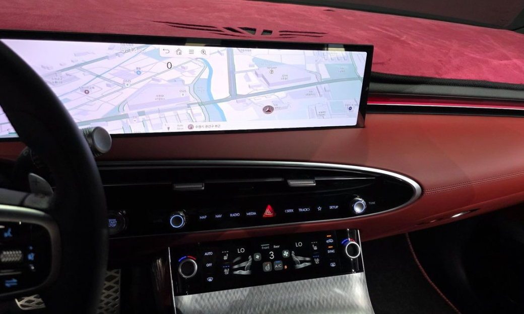 Genesis GV70 2.5T Gasoline AWD, 2025