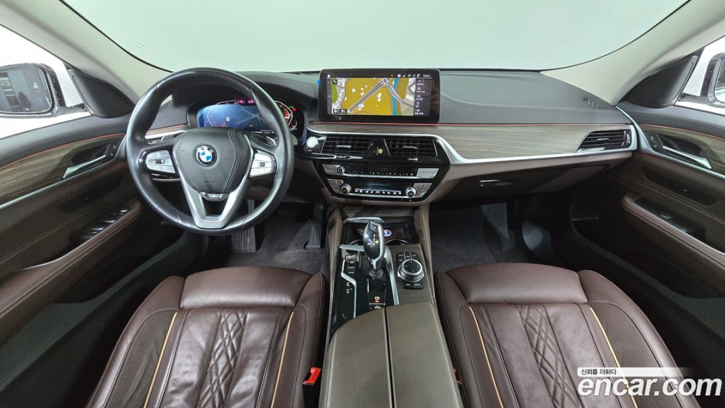 BMW Gran Turismo 620d Luxury, 2022