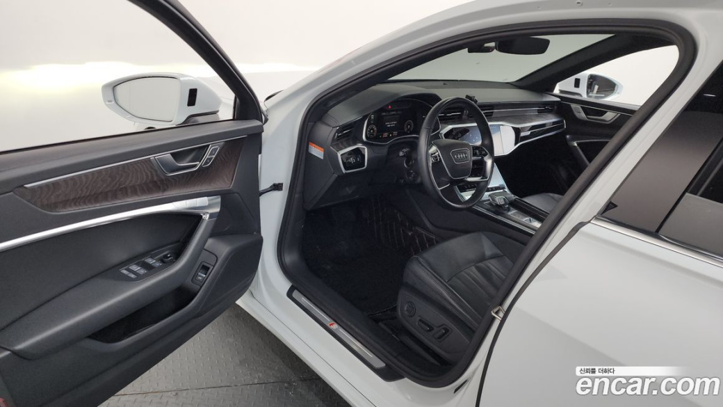 Audi A6 45 TFSI Quattro Premium, 2023