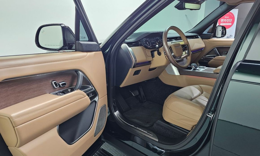 Land Rover Range Rover P530 Autobiography Long Wheel Base, 2024