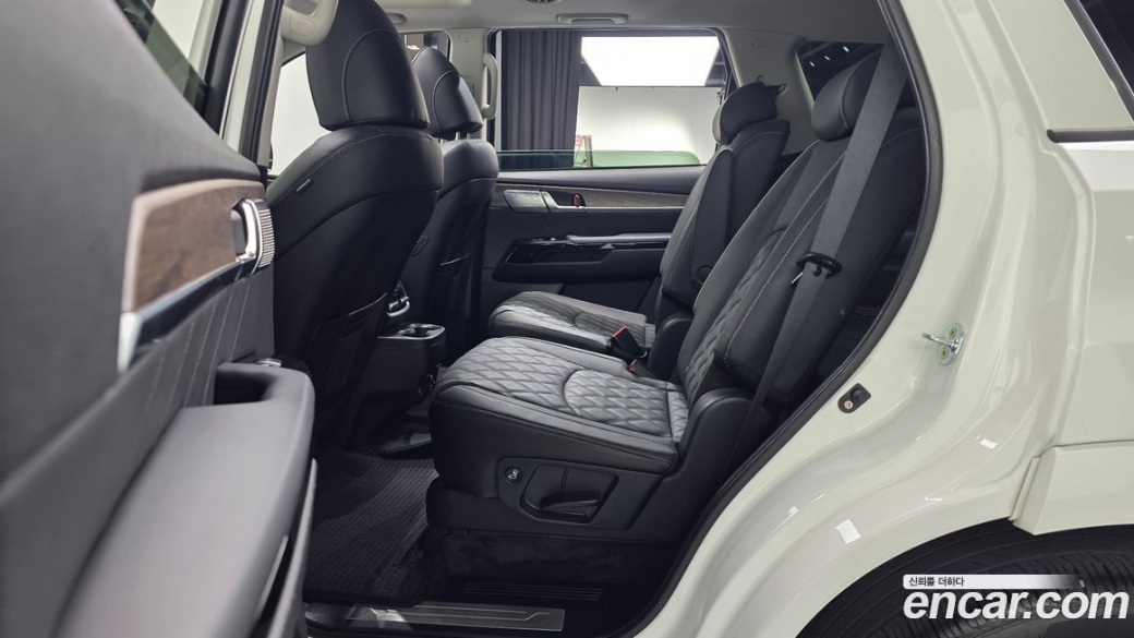 Kia Mohave Diesel 3.0 4WD 6-Seater, 2022