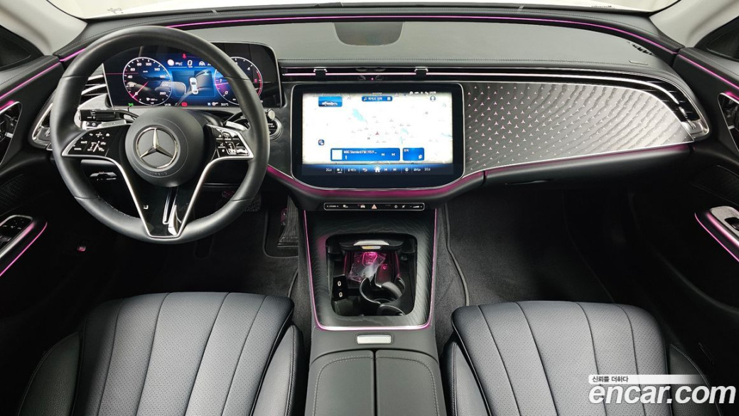 Mercedes-Benz E-Class E220d 4MATIC Exclusive, 2024