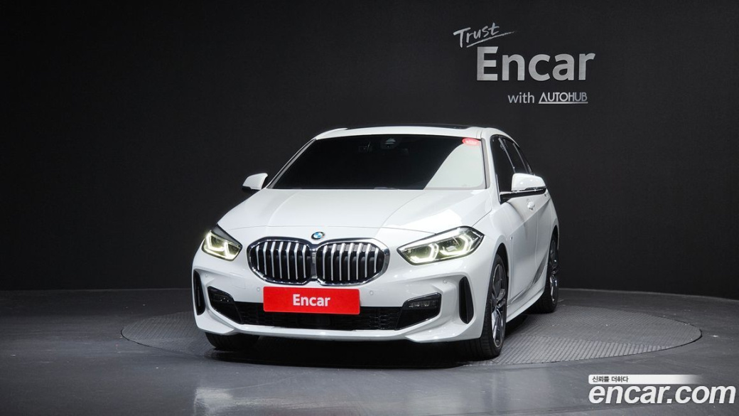 BMW 1-Series 120i M Sports, 2024
