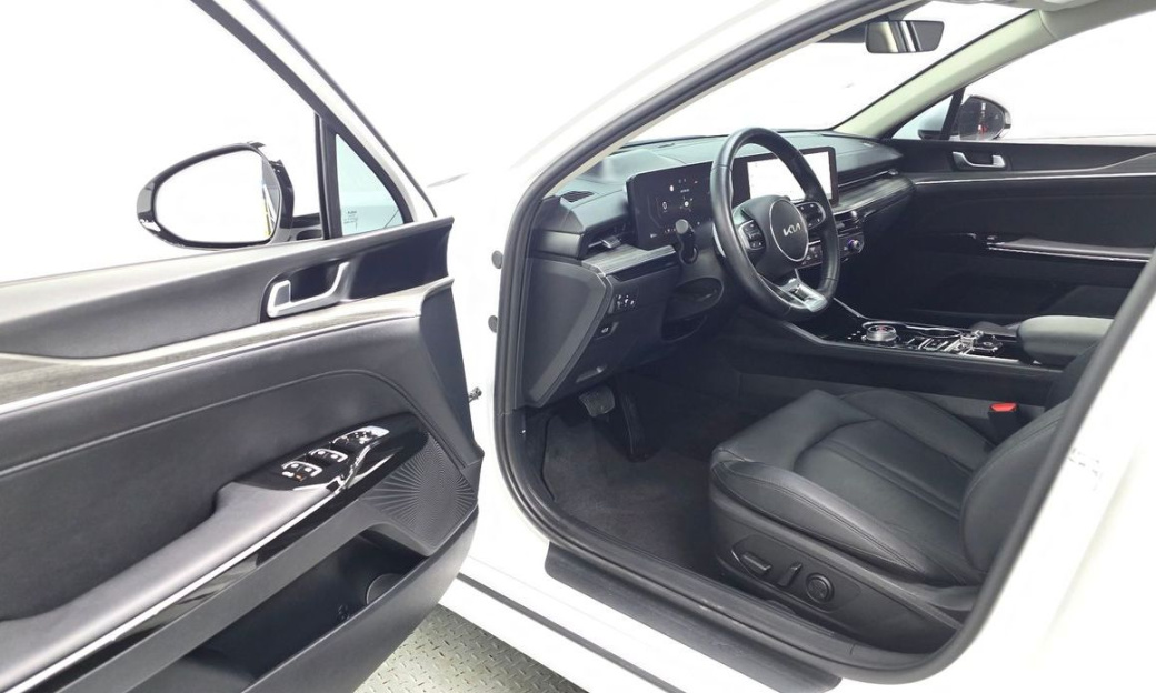 Kia K5 2.0, 2024