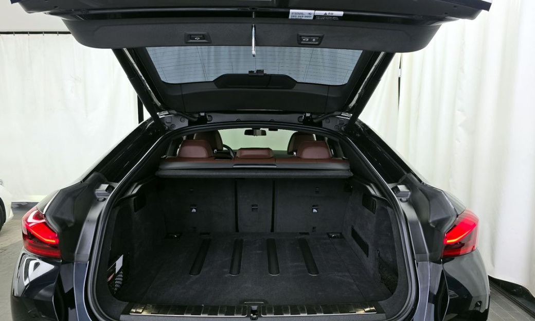 BMW X6 xDrive40i M Sport, 2024