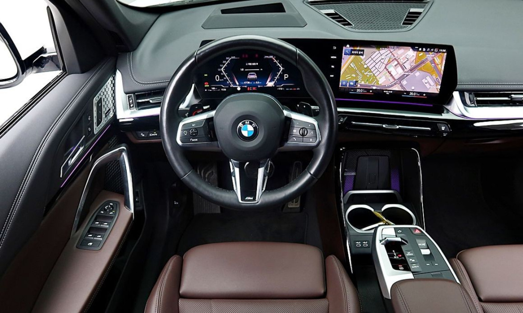 BMW X1 xDrive 20i M Sport, 2024