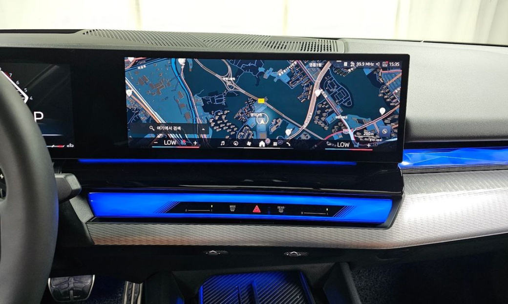 BMW 5-Series 530i xDrive M Sport, 2025