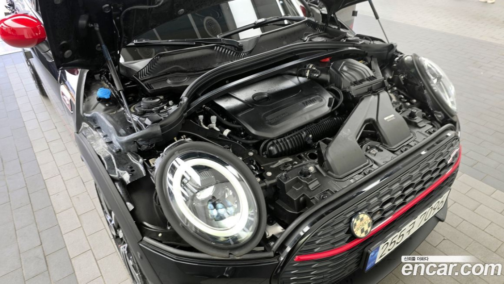 Mini Clubman JCW, 2023