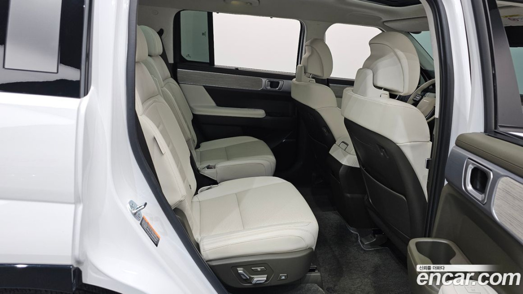Hyundai Santafe Gasoline 2.5T 4WD, 2025