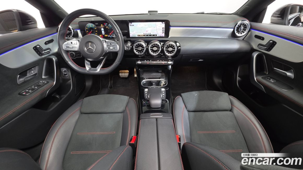 Mercedes-Benz CLA-Class CLA250 4MATIC, 2023