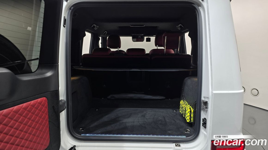 Mercedes-Benz G-Class G450d Manufaktur, 2025