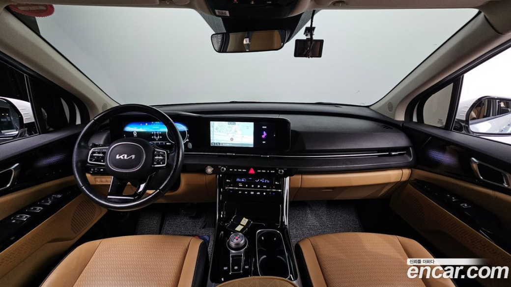 Kia Carnival 9-Seater Signature, 2023