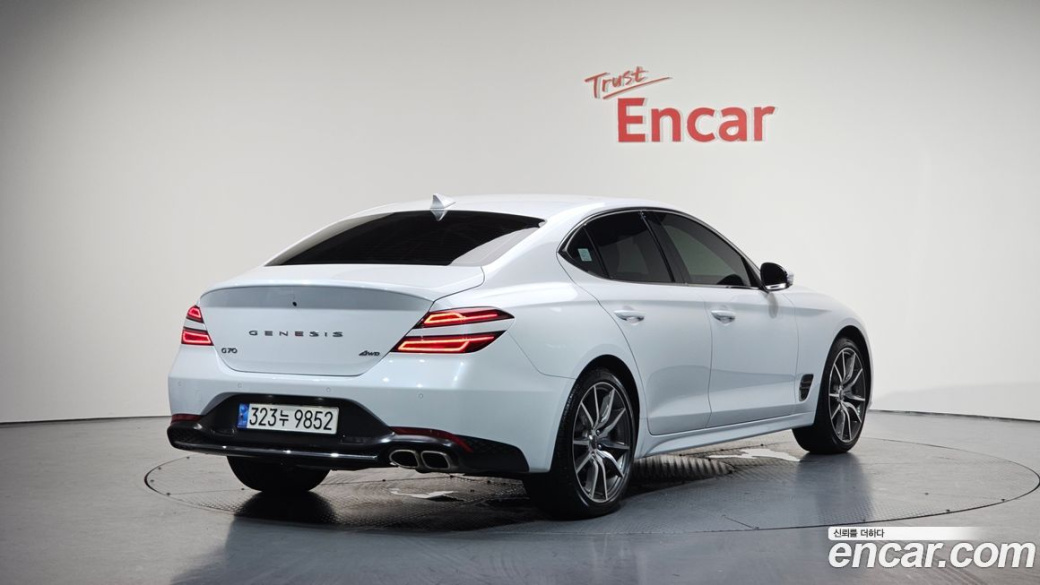 Genesis G70 Gasoline 2.0T 4WD, 2023