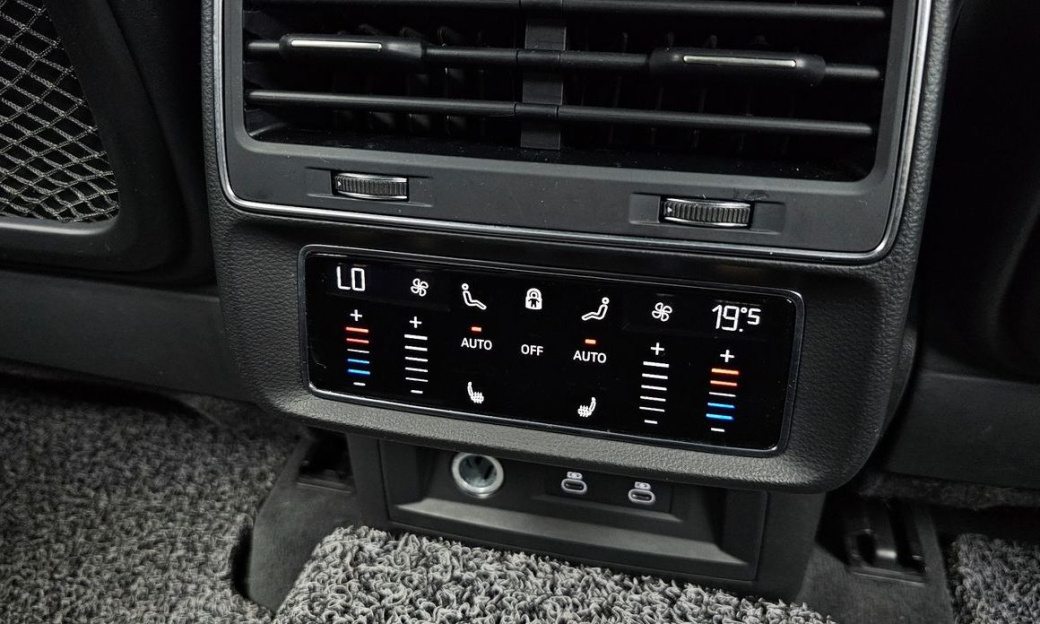 Audi Q7 55 TFSI Quattro Premium, 2022