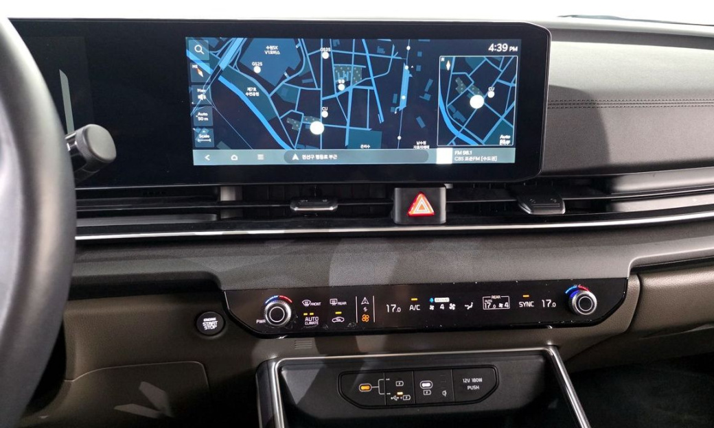 Kia Carnival 9-Seater Noblesse, 2024
