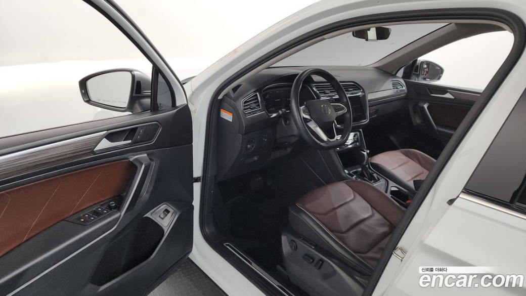 Volkswagen Tiguan 2.0 TSI Prestige, 2022