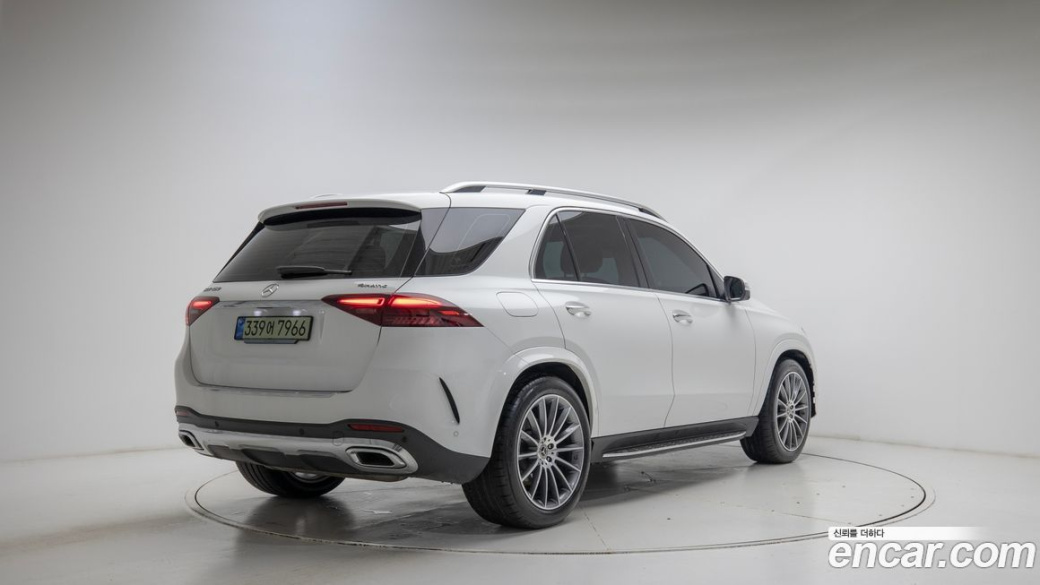 Mercedes-Benz GLE-Class GLE450 4MATIC, 2025