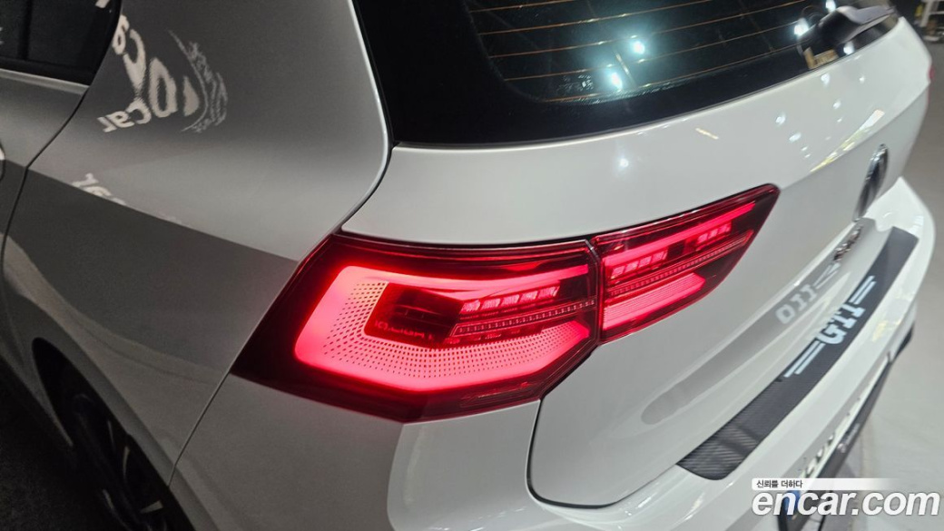 Volkswagen Golf 2.0 GTI, 2023