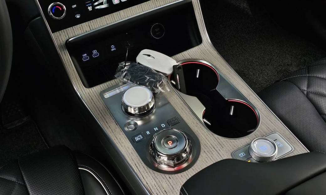 Genesis GV80 2.5T Gasoline 2WD, 2024