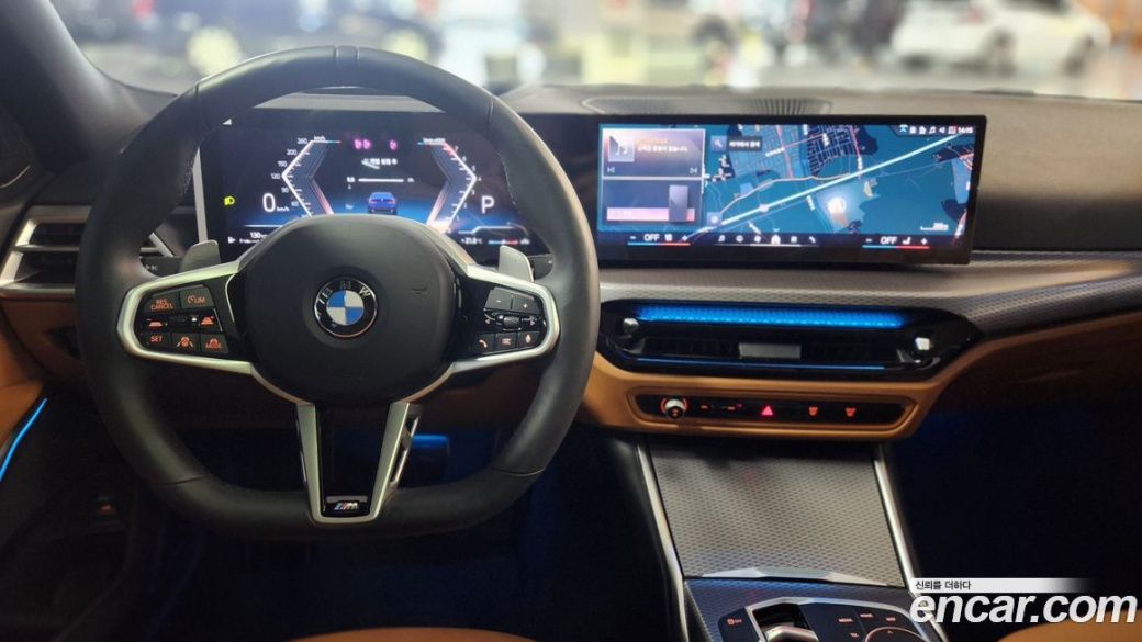 BMW 3-Series 320i M Sport, 2025