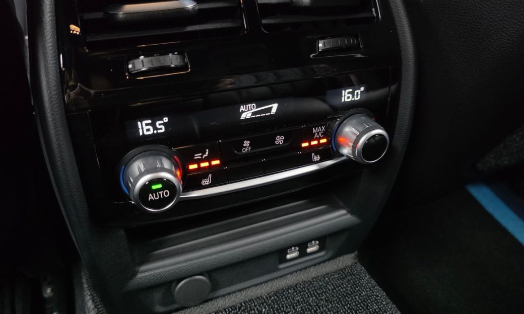 BMW 5-Series 530i xDrive M Sport Package, 2022