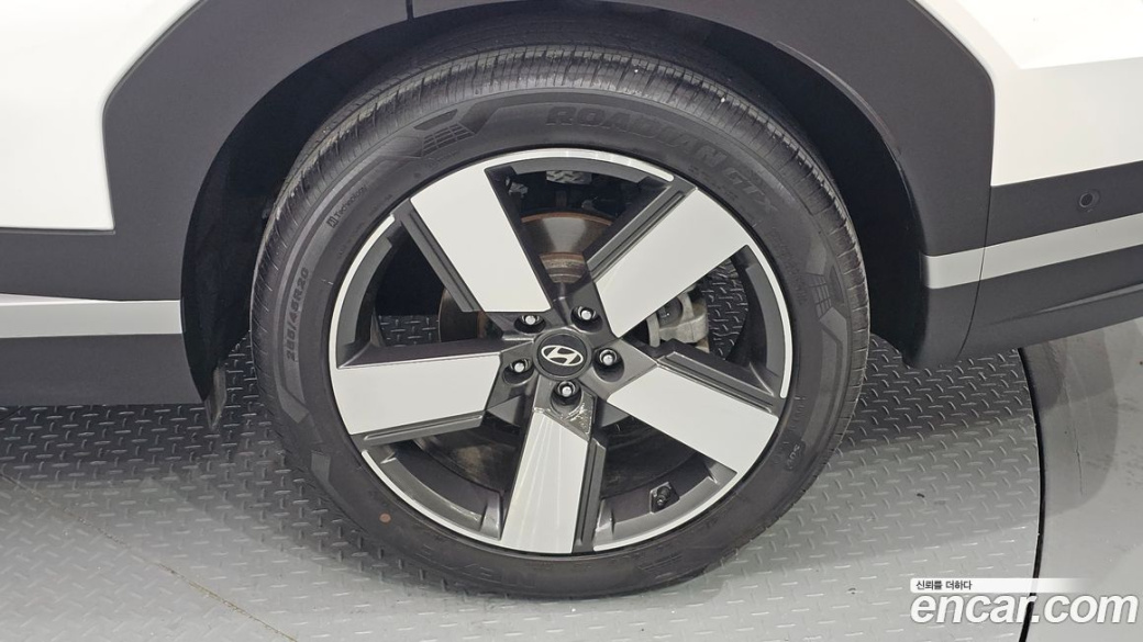 Hyundai Santafe Gasoline 2.5T 2WD, 2024