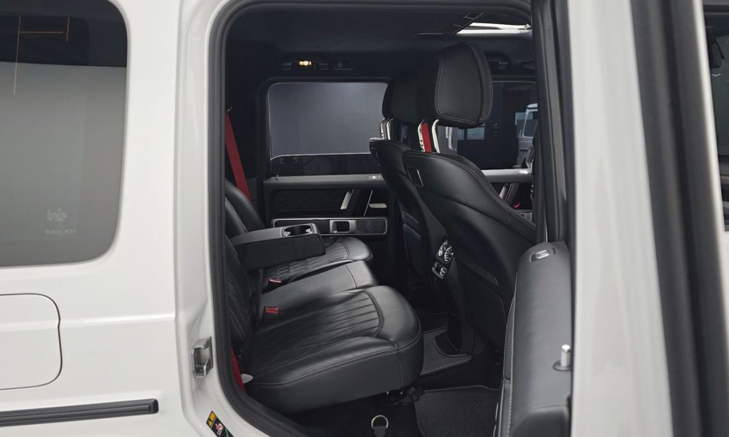 Mercedes-Benz G-Class AMG G63 Manufaktur, 2024