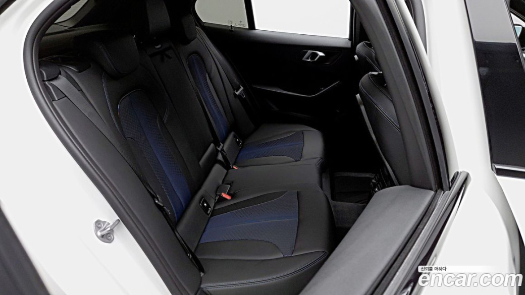 BMW 1-Series 120i M Sports, 2023